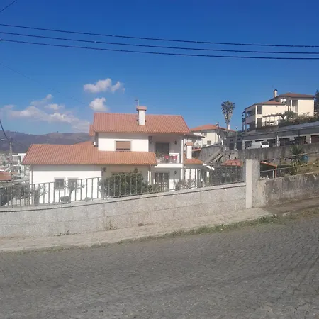 As Casinhas Dona Isabel *